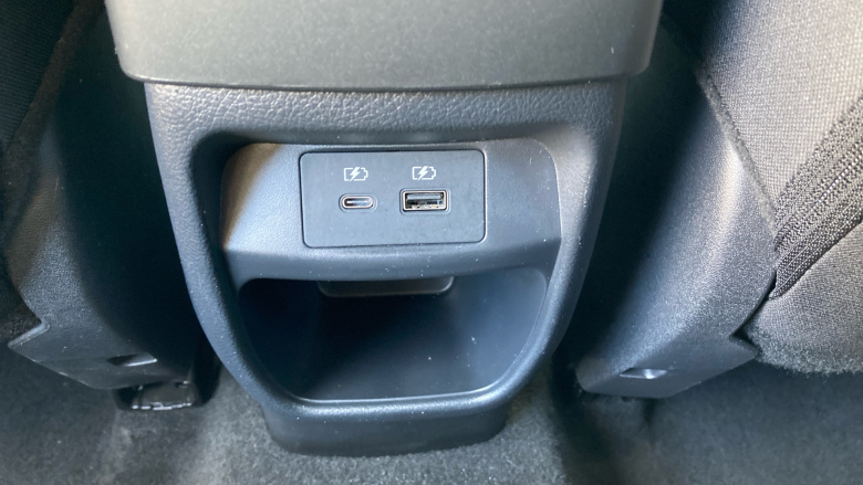 Nissan Juke 1.6 Hybrid N-Connecta 5dr Auto Hybrid Hatchback